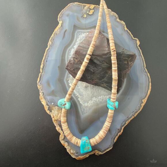 Vintage Native American Heishi Sea Shell Disk and Chunky Turquoise Necklace - Picture 8 of 11
